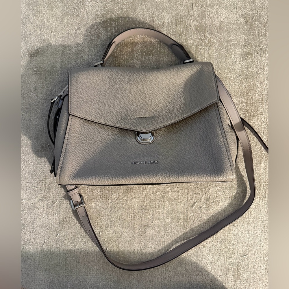 Michale Kors Purse
